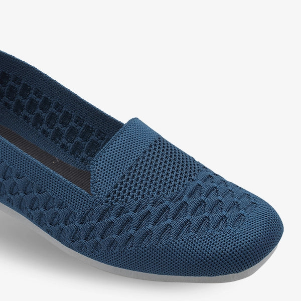 Flat Shoes For Women R 7400