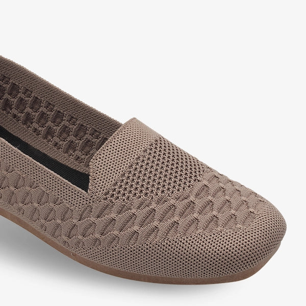 Flat Shoes For Women R 7400